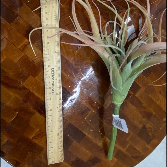 Lot of 4, Faux succulent florals, green and peach - Picture 7 of 7